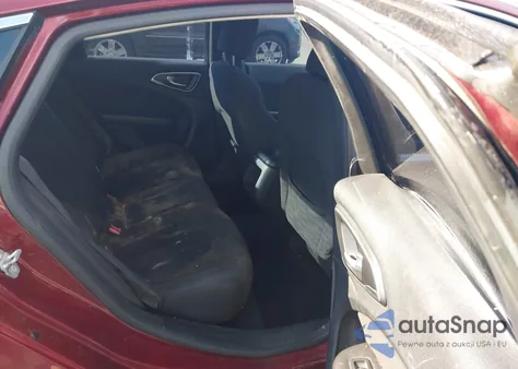 2015 Chrysler 200 Limited z USA, uszkodzony, nr VIN 1C3CCCABXFN584364